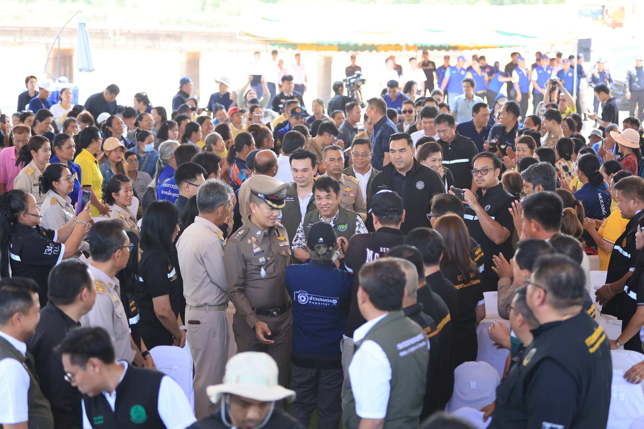 title - ส.ป.ก. ร่วมติดตาม รัฐมนตรีว่าการกระทรวงเกษตรและสหกรณ์ และคณะ ลงพื้นที่ติดตามสถานการณ์ การบริหารจัดการน้ำ จังหวัดอุดรธานี